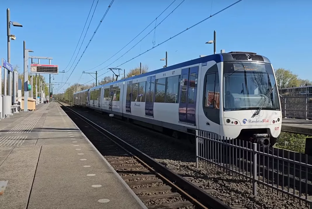 Randstadrail metro