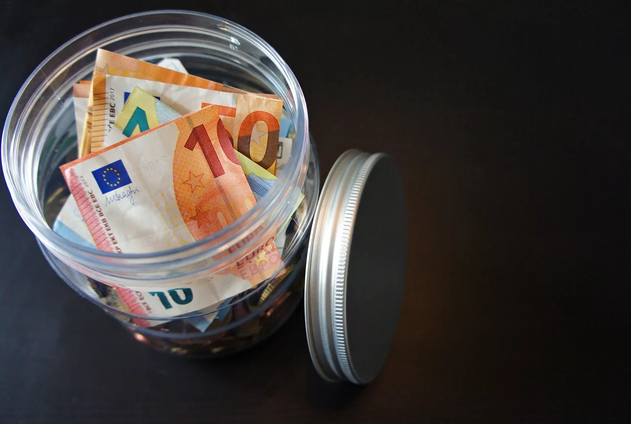 Hoeveel cash geld mag je in huis bewaren?